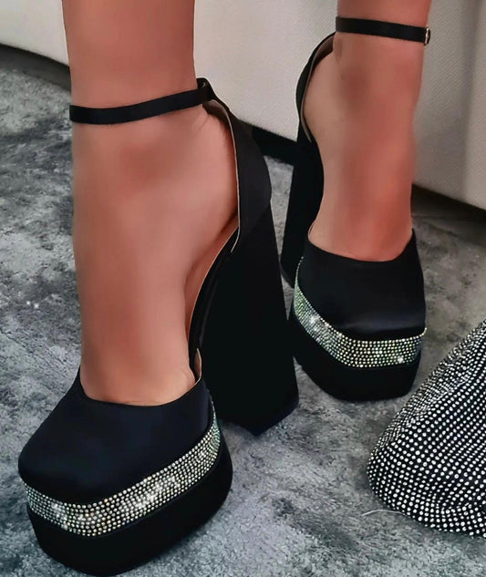 DECOLTE' MADE IN ITALY