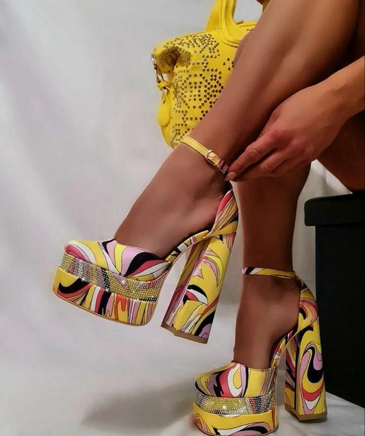 DECOLTE' MADE IN ITALY